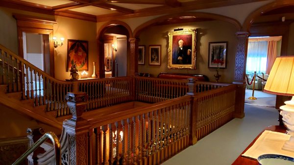 The Oliver Mansion by null