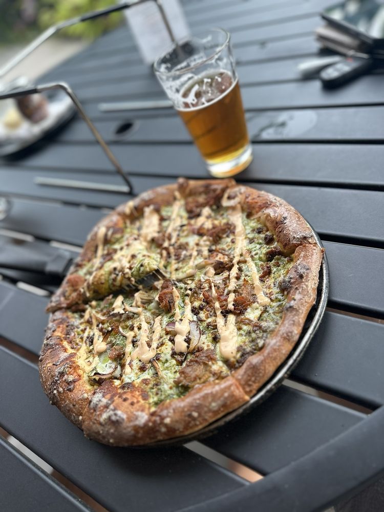 Black Rock Pizza - Captain Cook