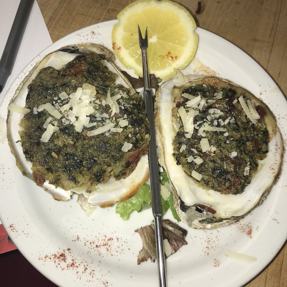 Cooper's Landing - Oysters Rockefeller - Hotels Near Me - Clarksville, Virginia