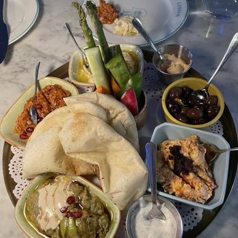 Darna Mediterranean Eatery - Darna's Sampler - Mediterranean Near Me - Plano, Texas
