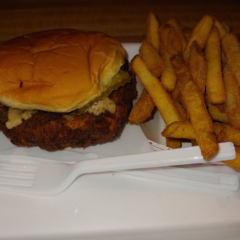 Saw's Soul Kitchen - Sweet tea chicken sandwich and fries - Barbeque Near Me - Birmingham, Alabama Saw's Soul Kitchen - Sweet tea chicken sandwich and fries - Barbeque Near Me - Birmingham, Alabama
