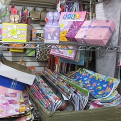 Papelería Aceneth - Cajas y envolturas para regalo