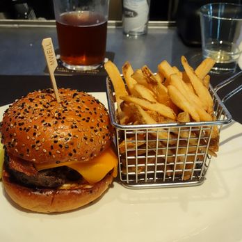 Yard House - Burger and little cage of FF. - New American Near Me - Mclean, Virginia Yard House - Burger and little cage of FF. - New American Near Me - Mclean, Virginia