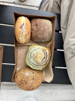 San & Wolves Bakeshop by null