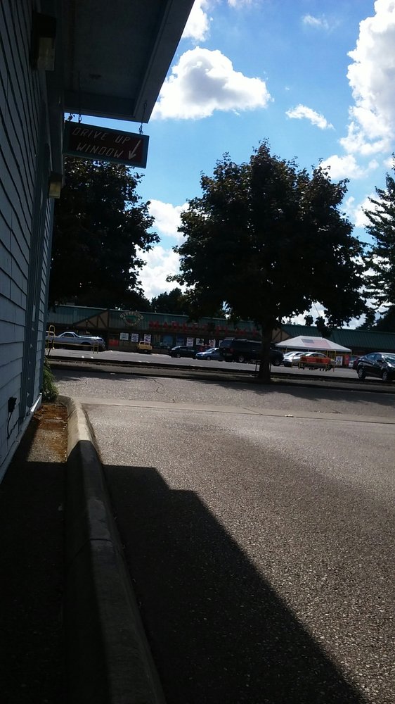 FULLER MARKET Updated August 2024 10 Photos 505 S Tower Ave