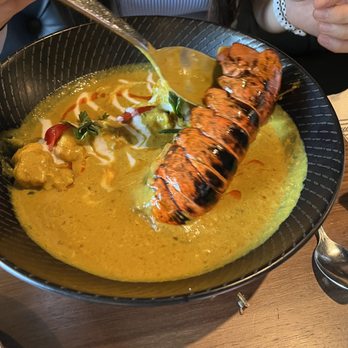 Star Leaf - Lobster curry - Asian Fusion Near Me - Pasadena, California