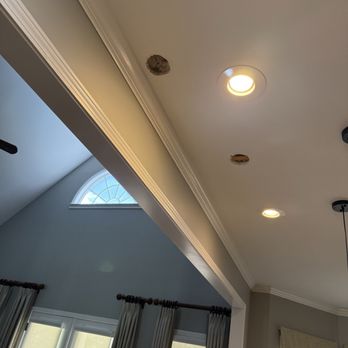 Drywall Repair Tech - Ceiling before repair. - Drywall Installation & Repair Near Me - Cumming, Georgia Drywall Repair Tech - Ceiling before repair. - Drywall Installation & Repair Near Me - Cumming, Georgia