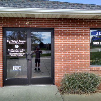 2 Doc's Chiropractic - Chiropractors Near Me - Davenport, Iowa