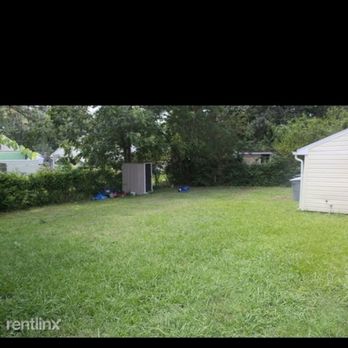 Darnell Landscaping - Before picture during the summer. - Landscaping Near Me - Hampton, Virginia Darnell Landscaping - Before picture during the summer. - Landscaping Near Me - Hampton, Virginia