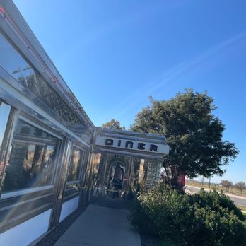 Moonlight Diner - Oh snap here we go... Hopefully I'm treated well... (should be ok since it's 10:44am and the boss is here) - Diners Near Me - Denver, Colorado Moonlight Diner - Oh snap here we go... Hopefully I'm treated well... (should be ok since it's 10:44am and the boss is here) - Diners Near Me - Denver, Colorado