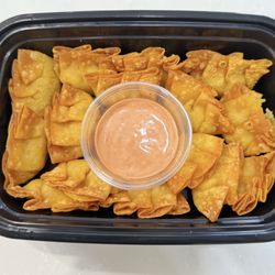 Com Food To Go - Hoành Thánh Chiên  $12 /15pcs (fried wonton)