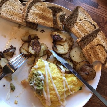 Avenue Brunch House - Omelette with potatoes and rye toast - Breakfast & Brunch Near Me - Dearborn, Michigan Avenue Brunch House - Omelette with potatoes and rye toast - Breakfast & Brunch Near Me - Dearborn, Michigan