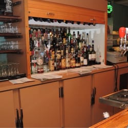 Hillside Restaurant & Pizza