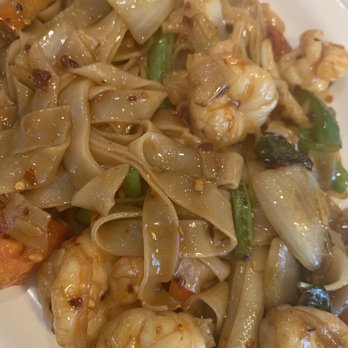 Tubtim Siam - (Thai spicy) drunken noodles with shrimp fantastic! - Thai Near Me - Marietta, Georgia Tubtim Siam - (Thai spicy) drunken noodles with shrimp fantastic! - Thai Near Me - Marietta, Georgia