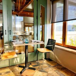 Pasta Moon - Interior - note, this area is like a greenhouse and gets warm when the sun's out