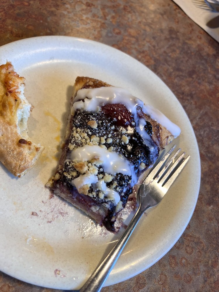 PIZZA RANCH Updated October 2024 18 Photos & 39 Reviews 100 Keenan Ct, Verona, Wisconsin