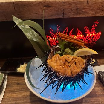 Seaweed Hand Roll Bar - Sushi Bars Near Me - Glendale, California