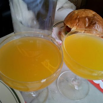La Cubana - Passionfruit mimosas - Cuban Near Me - Toronto, Ontario La Cubana - Passionfruit mimosas - Cuban Near Me - Toronto, Ontario