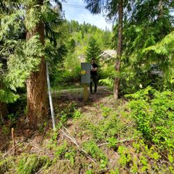 Clark Electric - Amazing work!! Called me, completely walked me through where he was going to plant the post! BEST EVER he sent me pictures.