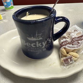 Becky's Diner - Haddock Chowder - Small - American Near Me - Portland, Maine