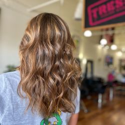 Tresses Color Bar Salon