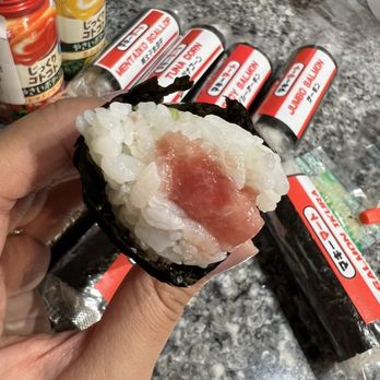 Maki Mart - Sushi Bars Near Me - Markham, Ontario