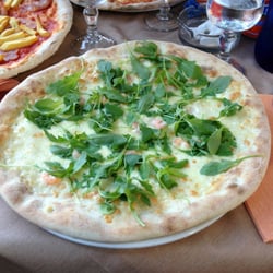La Rotonda - Pizza rucola e gamberetti