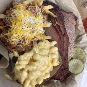Bakersfield Barbecue Company - Brisket with chili cheese fries and Mac and cheese - Barbeque Near Me - Bakersfield, California Bakersfield Barbecue Company - Brisket with chili cheese fries and Mac and cheese - Barbeque Near Me - Bakersfield, California