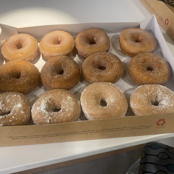 Duck Donuts - Classic Dozen. They were so warm, the powder melted. - Donuts Near Me - Arlington, Virginia Duck Donuts - Classic Dozen. They were so warm, the powder melted. - Donuts Near Me - Arlington, Virginia