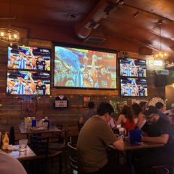 Stoney's Bar and Grill - Argentina heads to the quarterfinals!