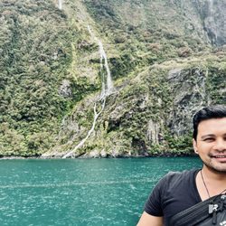 Milford Sound - Found a small waterfall