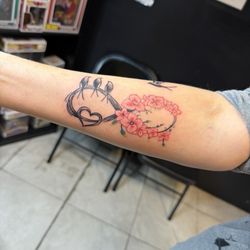 Lonely Star Tattoos