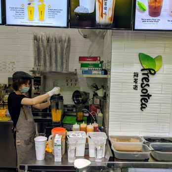 Presotea - Preparing my mango lychee slush - Bubble Tea Near Me - Montreal, Quebec Presotea - Preparing my mango lychee slush - Bubble Tea Near Me - Montreal, Quebec