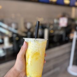 Boba Master - Blended Coconut Mango drink