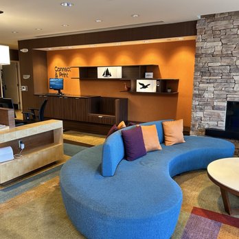 Fairfield by Marriott Inn & Suites San Diego North/San Marcos - Lobby - Hotels Near Me - San Marcos, California Fairfield by Marriott Inn & Suites San Diego North/San Marcos - Lobby - Hotels Near Me - San Marcos, California