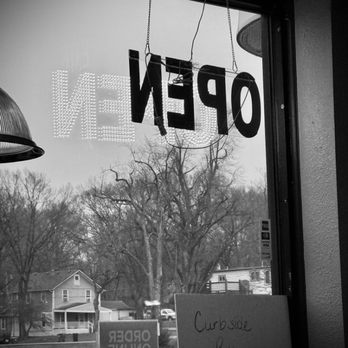 Pegah's Family Restaurant - Breakfast & Brunch Near Me - Shawnee, Kansas