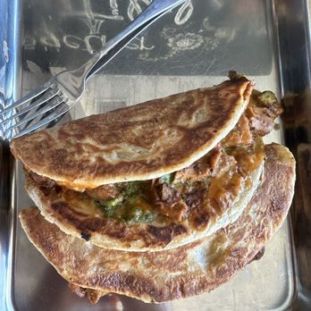 Maast Indian - Parathadilla Tikka Masa and Maast Ranch (Vegan) - Indian Near Me - Irvine, California