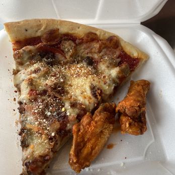 Nonna's Pizza - Meat lovers pizza and wings - Pizza Near Me - Crestwood, Illinois Nonna's Pizza - Meat lovers pizza and wings - Pizza Near Me - Crestwood, Illinois