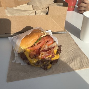 Shake Shack Bay Street - Burgers Near Me - Emeryville, California Shake Shack Bay Street - Burgers Near Me - Emeryville, California