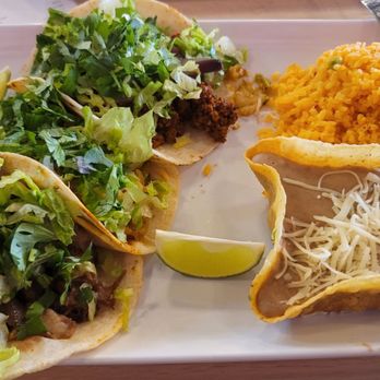Taco Maya - Chicharron, Ground Beef, Cabeza, rice and beans - Mexican Near Me - Downers Grove, Illinois