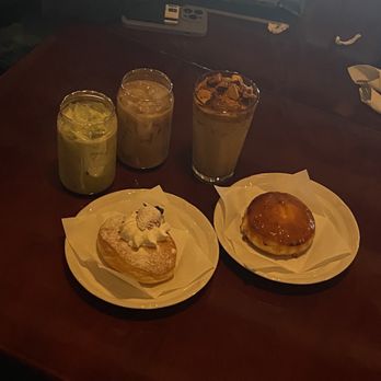 Cafe Loft - Strawberry cream dinut Crime brûlée donut Dalgona coffee Matcha latte - Coffee & Tea Near Me - Los Angeles, California Cafe Loft - Strawberry cream dinut Crime brûlée donut Dalgona coffee Matcha latte - Coffee & Tea Near Me - Los Angeles, California