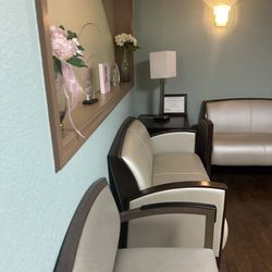 Manatee Diagnostic Center - Waiting Room