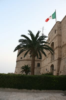 Castello Aragonese by null