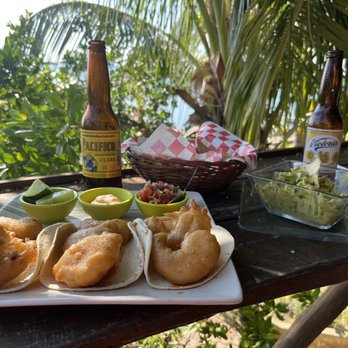 19.5 Km Restaurant - Shrimp tacos and guacamole - Seafood Near Me - Cancún, ROO 19.5 Km Restaurant - Shrimp tacos and guacamole - Seafood Near Me - Cancún, ROO