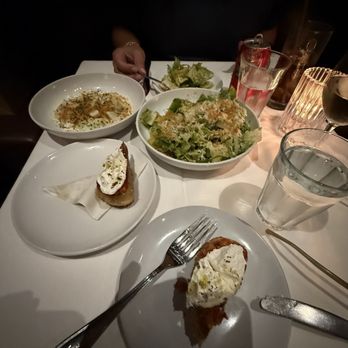 Le Farfalle - Bruschetta, braised artichoke, Caesar salads - Italian Near Me - Charleston, South Carolina Le Farfalle - Bruschetta, braised artichoke, Caesar salads - Italian Near Me - Charleston, South Carolina