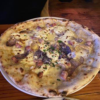 Forge Pizza - Gold Rush Pizza: heirloom fingerling potato, pancetta, mozzarella, cowgirl creamery mt tam, and more cheeses ($26) - Pizza Near Me - Oakland, California