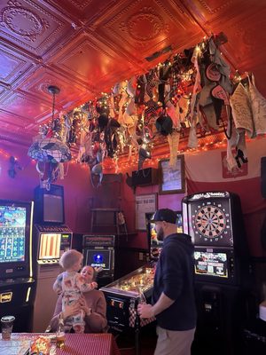 Holler House | Milwaukee and the Nation’s Oldest Alleys by null