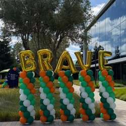 Boom Balloon - Balloon Columns - Corporate Decor