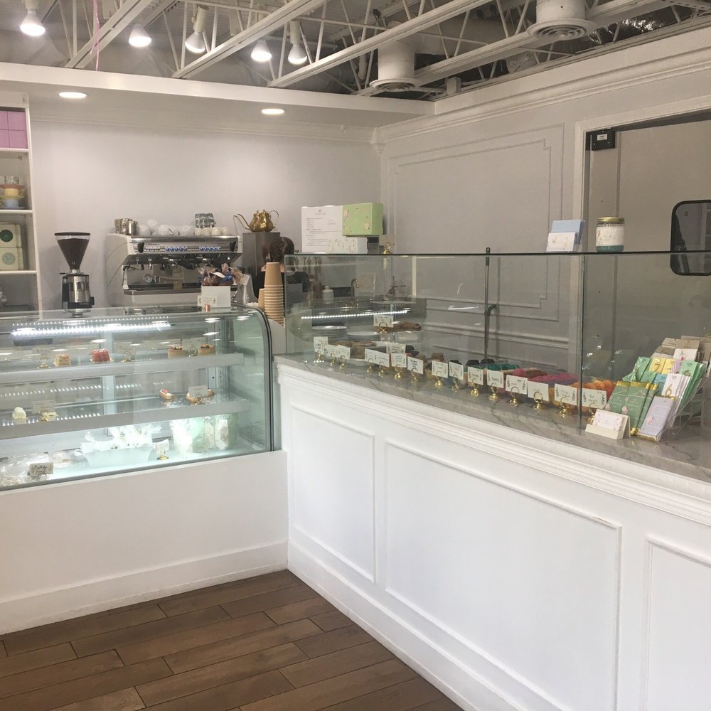 17 Berkshire - Interior - Coffee & Tea Near Me - Memphis, Tennessee