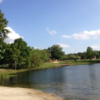Red Gate Farms - RV Resort - Lakeside looking toward the main house - RV Parks Near Me - Savannah, Georgia Red Gate Farms - RV Resort - Lakeside looking toward the main house - RV Parks Near Me - Savannah, Georgia